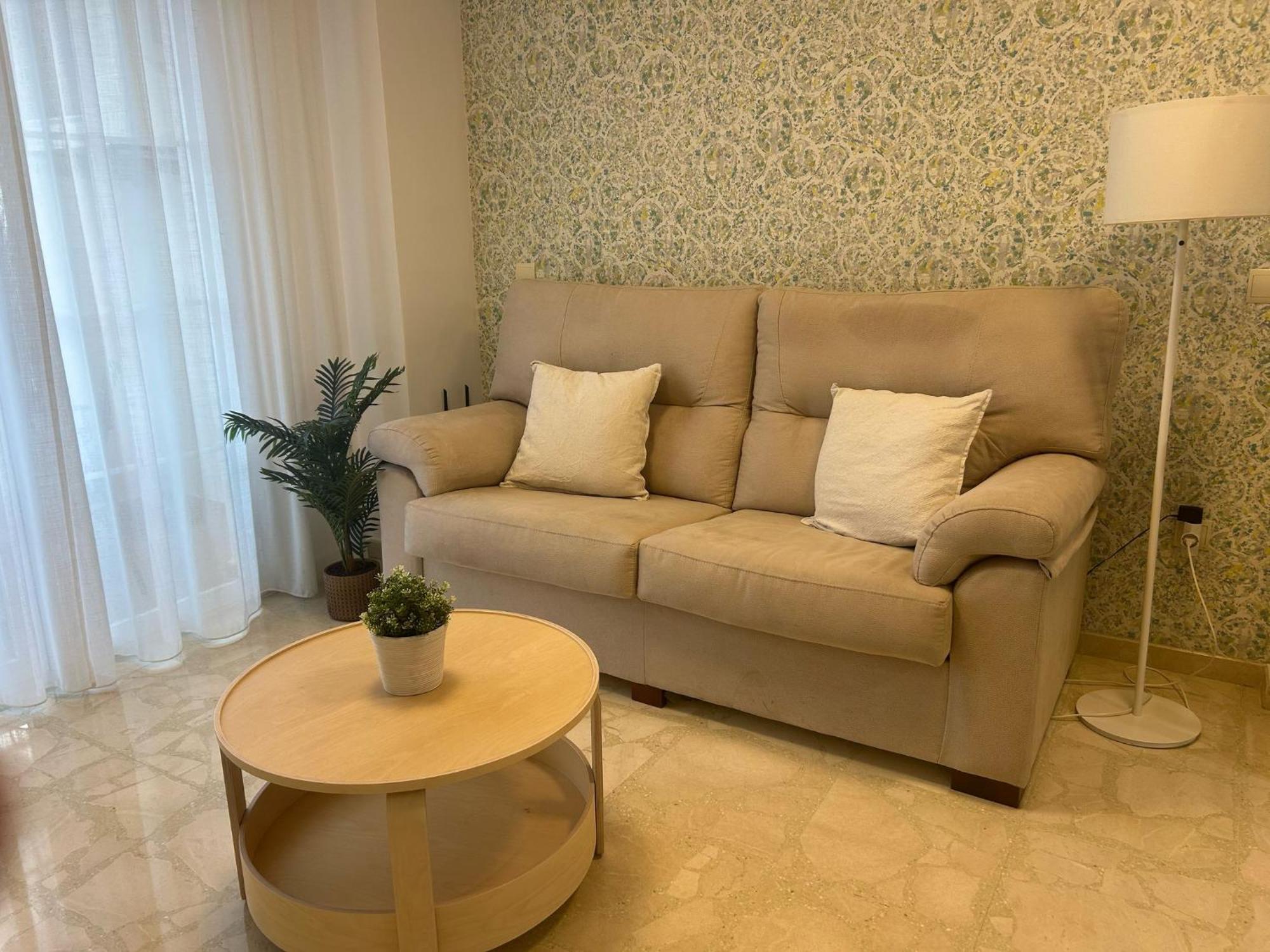 Apartamento primera línea playa. Vistas al mar Caleta De Velez Exterior foto